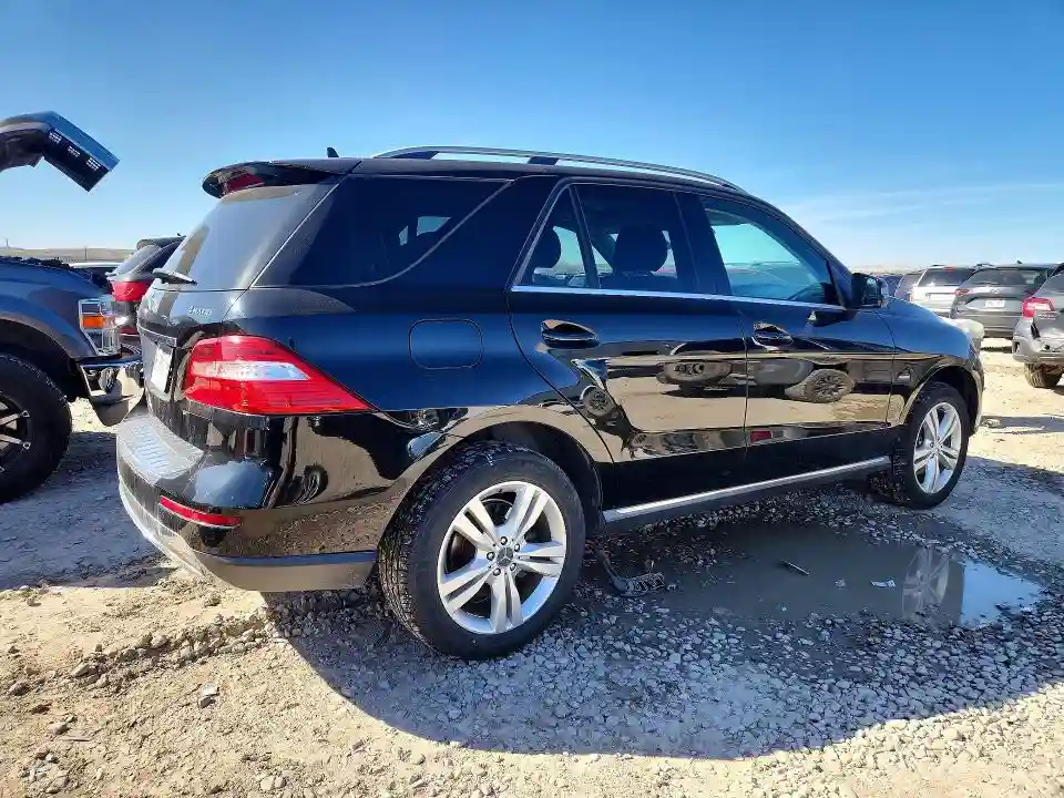 4JGDA5HB5CA020885 2012 MERCEDES-BENZ M-CLASS-2
