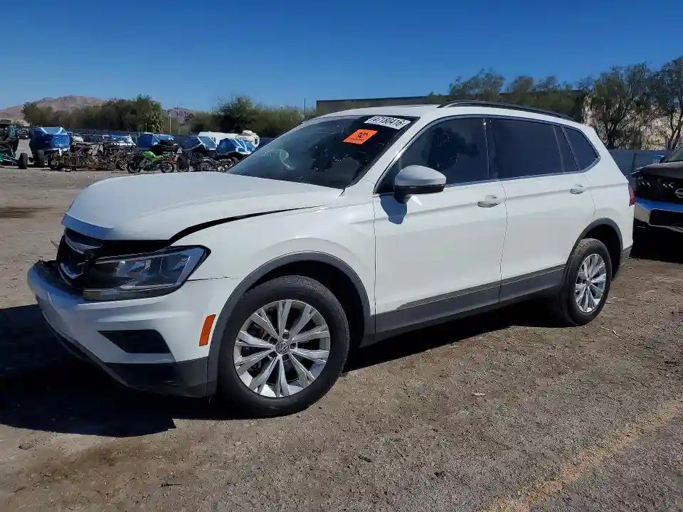 3VV3B7AX1JM169410 2018 VOLKSWAGEN TIGUAN-0