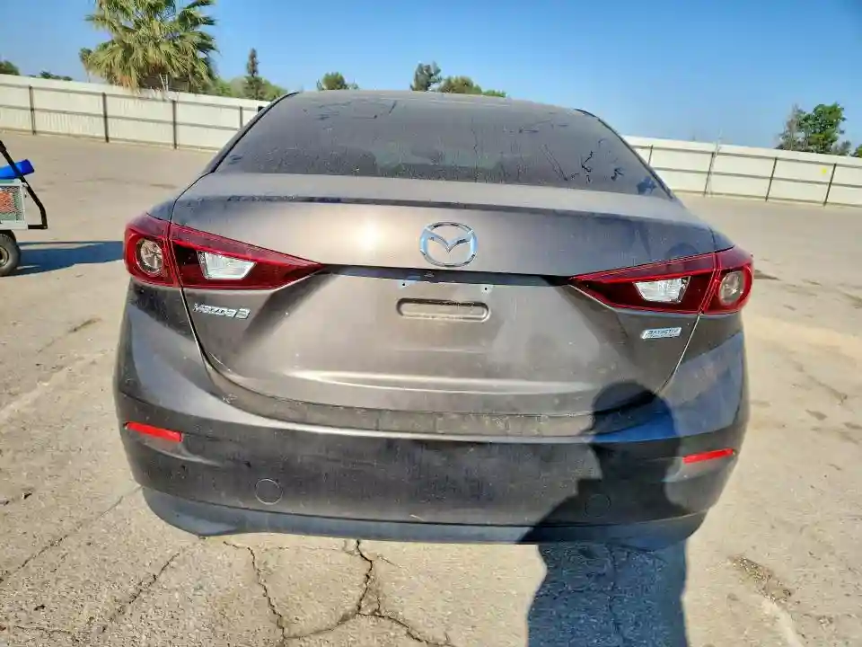 3MZBM1U70GM304606 2016 MAZDA 3-5