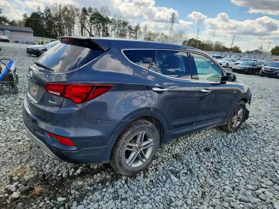 5XYZT3LB9JG571656 2018 HYUNDAI SANTA FE-2