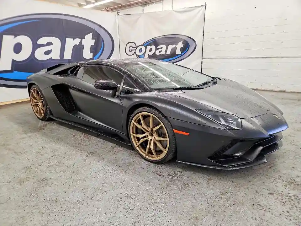 ZHWUV4ZD0JLA07069 2018 LAMBORGHINI ALL MODELS-3