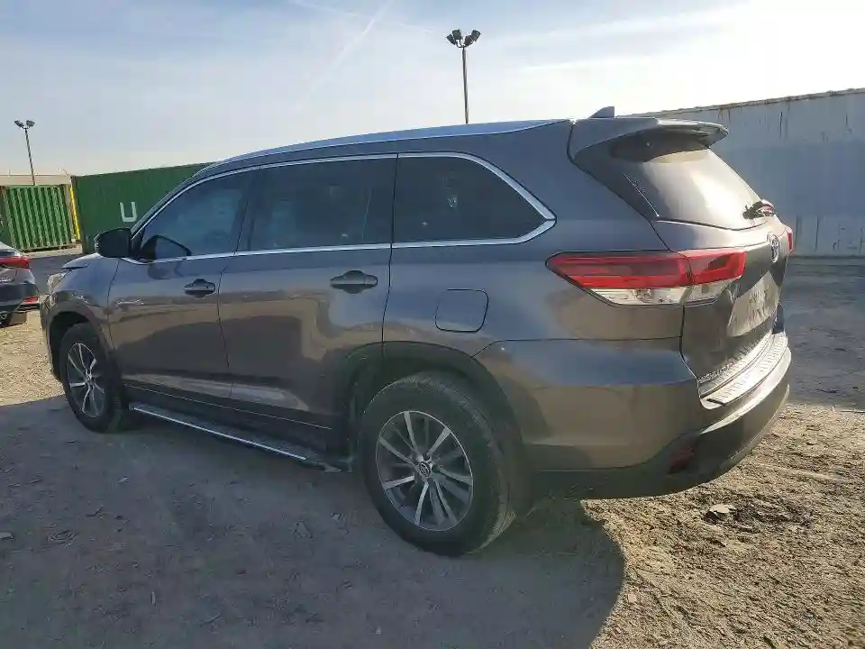 5TDJZRFHXHS432146 2017 TOYOTA HIGHLANDER-1
