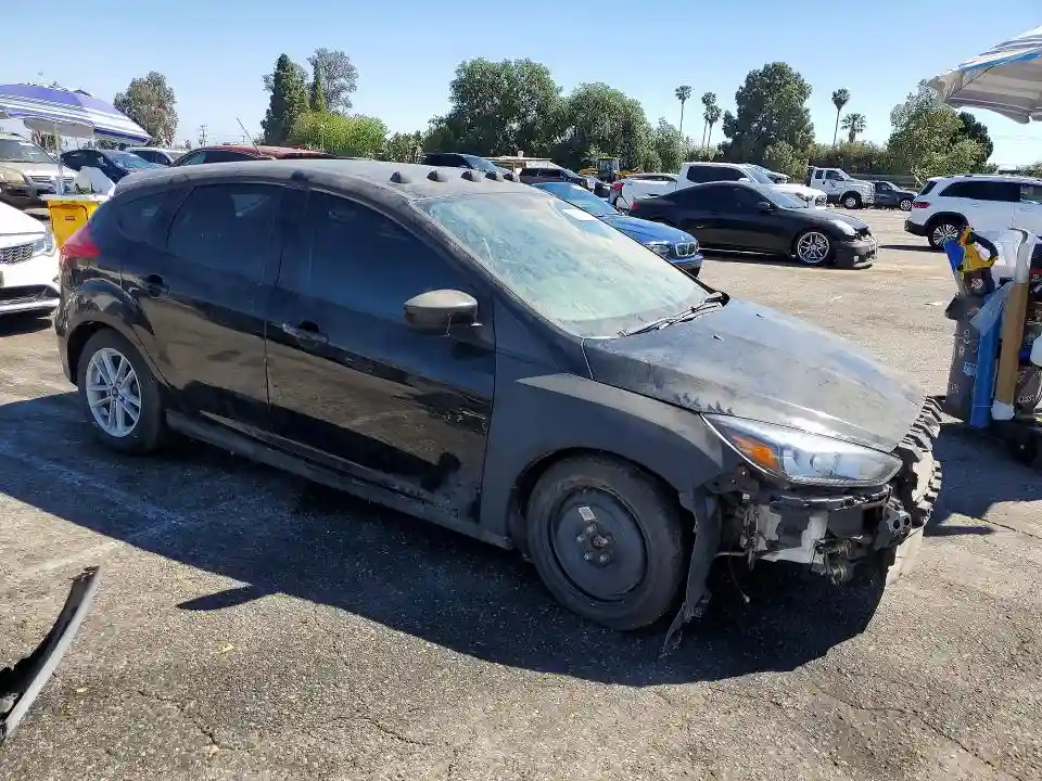 1FADP3K27JL287548 2018 FORD FOCUS-3