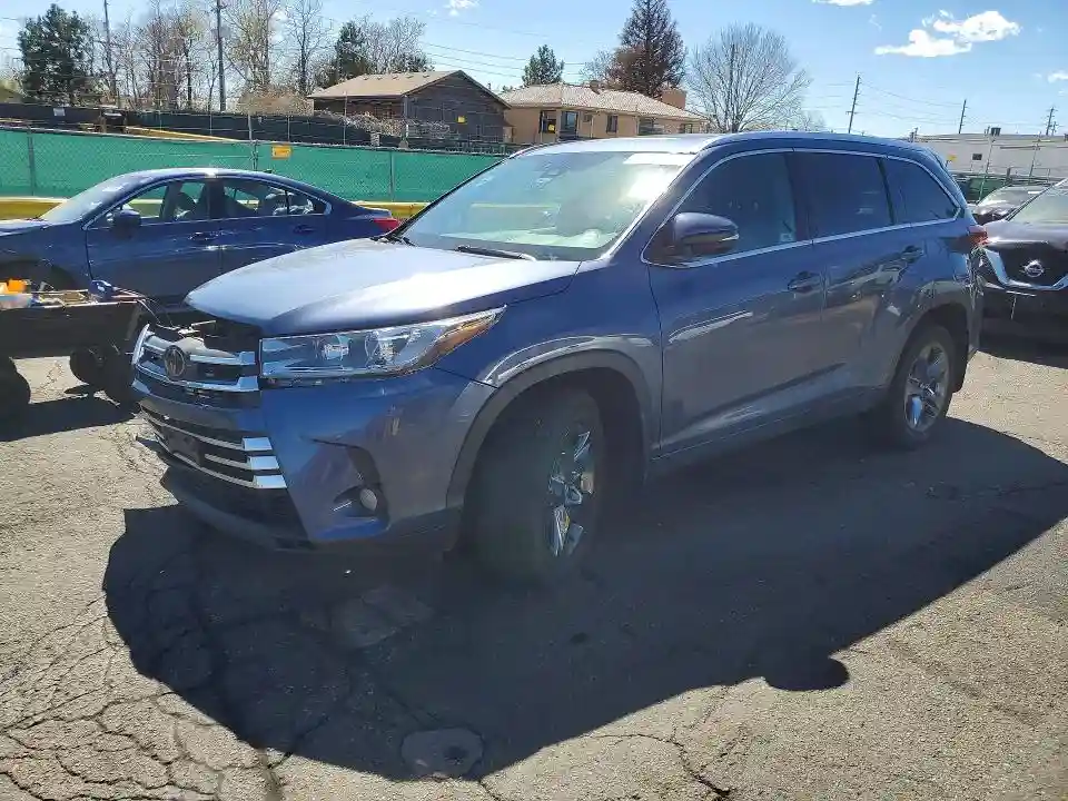5TDDZRFH1JS907928 2018 TOYOTA HIGHLANDER-0
