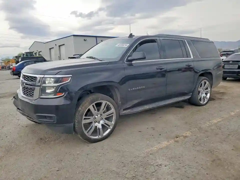1GNSCHKCXJR143922 2018 CHEVROLET SUBURBAN-0