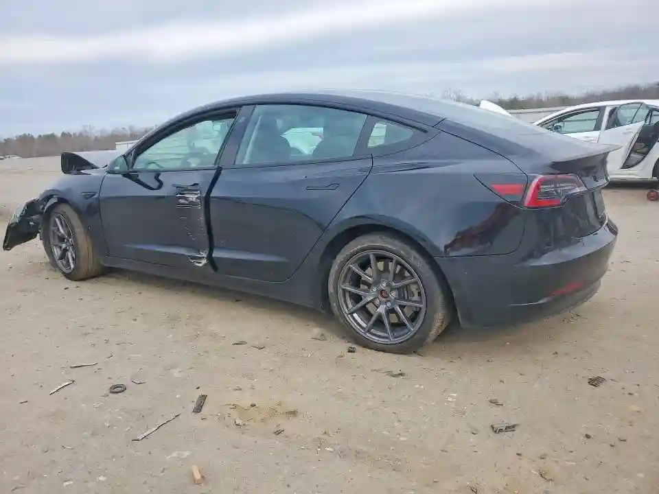 5YJ3E1EA1NF102776 2022 TESLA MODEL 3-1