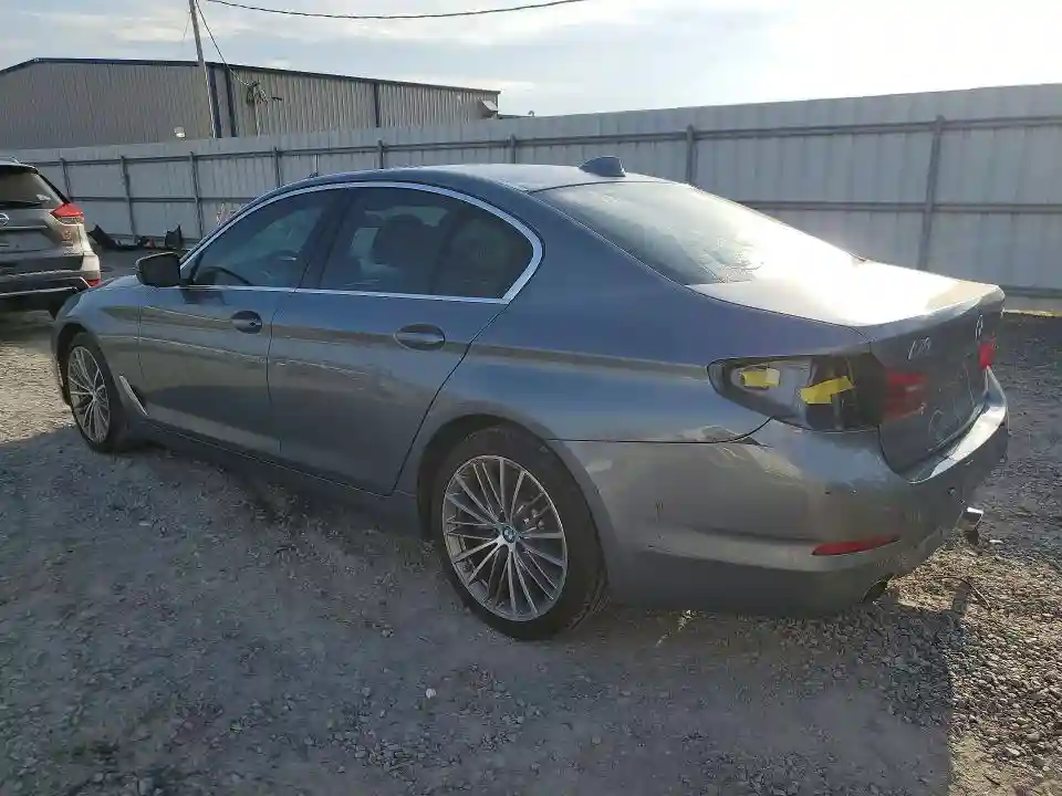 WBAJA5C55KWW23374 2019 BMW 530-1
