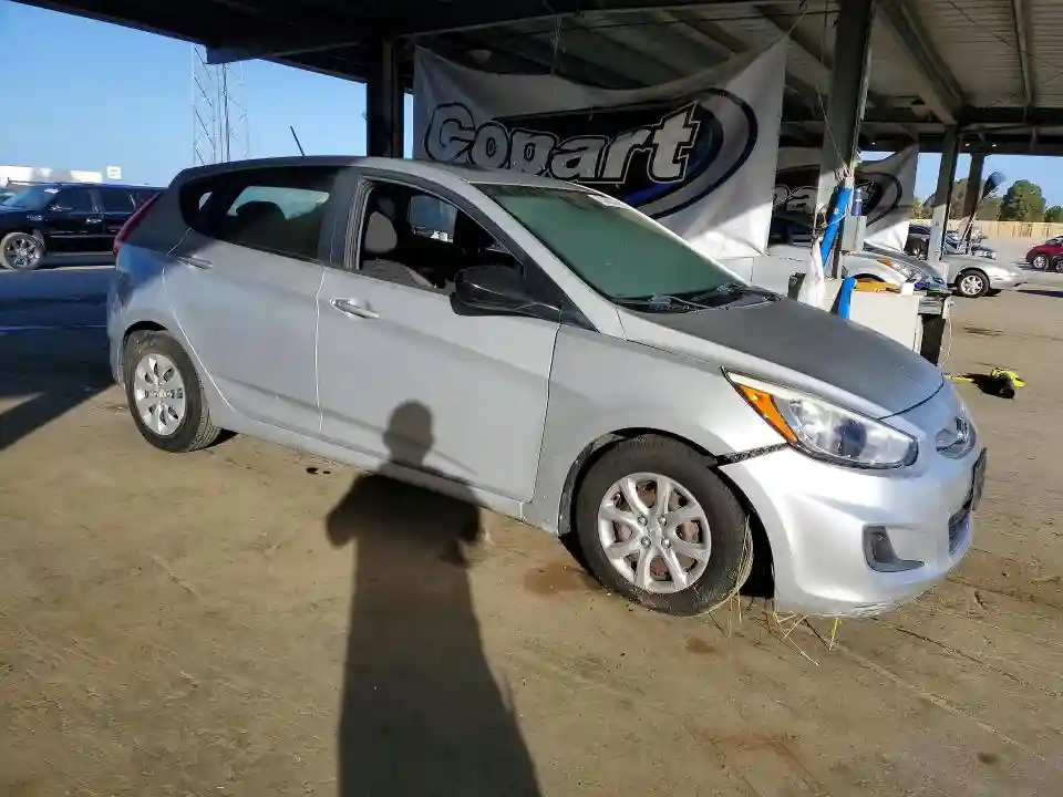 KMHCT5AE6FU231705 2015 HYUNDAI ACCENT-3