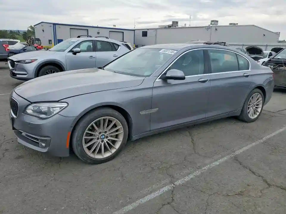 WBAYE8C52ED135424 2014 BMW 7 SERIES-0