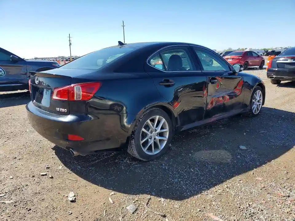 JTHBF5C25B5134279 2011 LEXUS IS 250 BAS-2