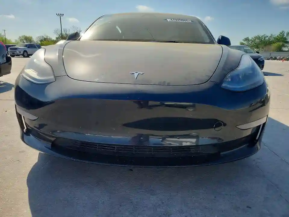 5YJ3E1EB7PF591535 2023 TESLA MODEL 3-4
