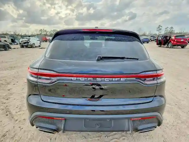 WP1AA2A59SLB06681 2025 PORSCHE MACAN-5