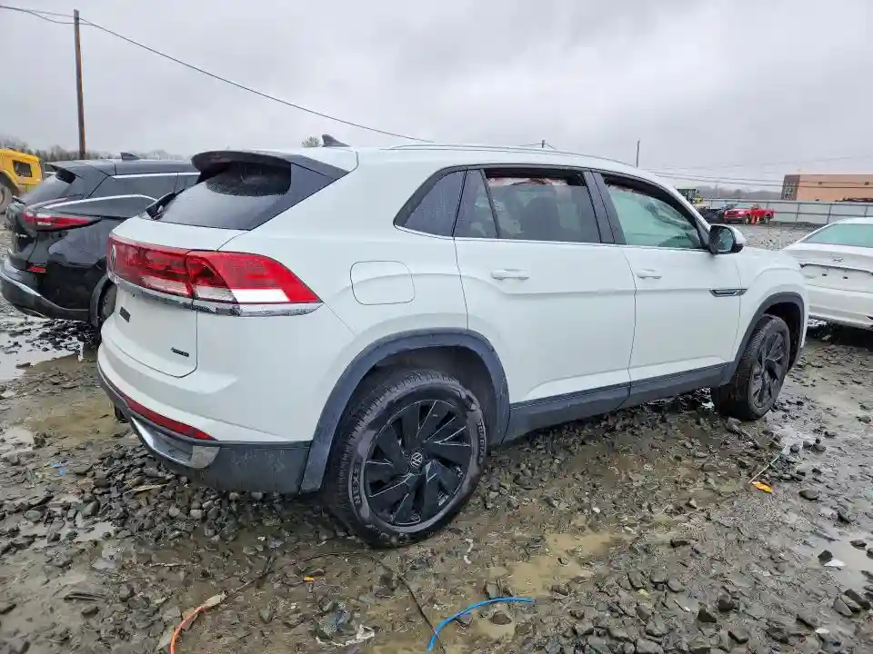 1V2KE2CA1RC263358 2024 VOLKSWAGEN ATLAS-2