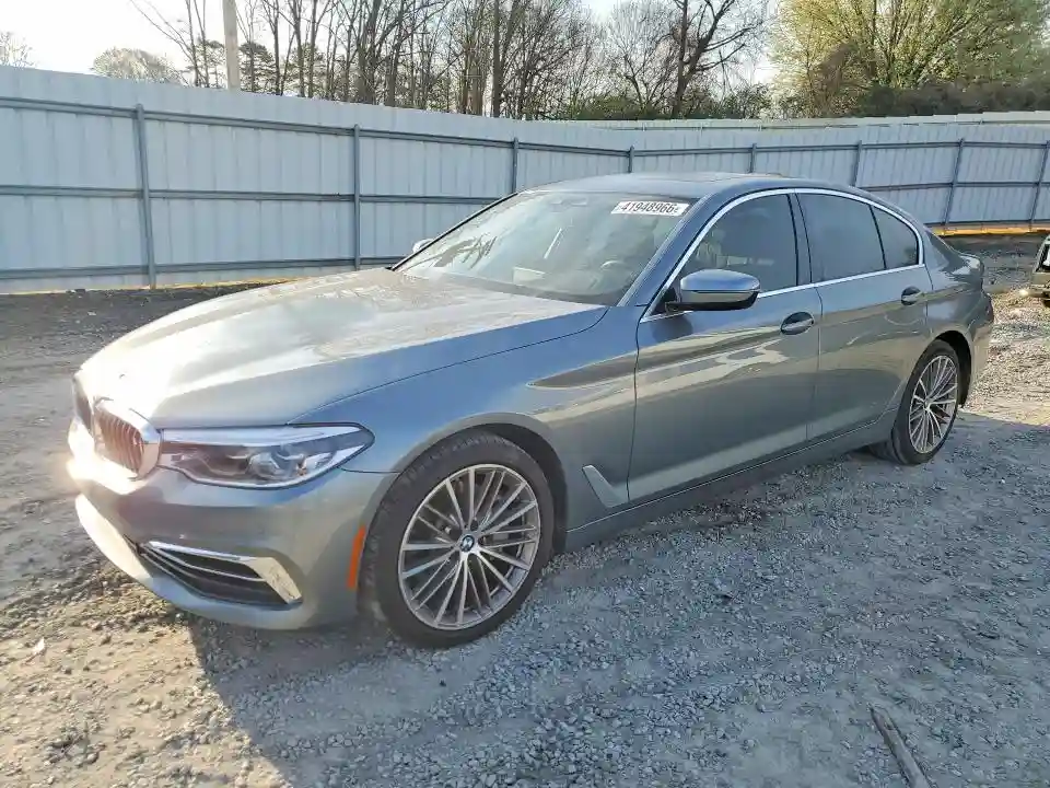 WBAJA5C55KWW23374 2019 BMW 530-0