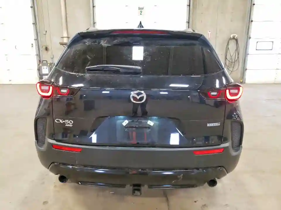 7MMVAADW4SN137083 2025 MAZDA CX-50-5