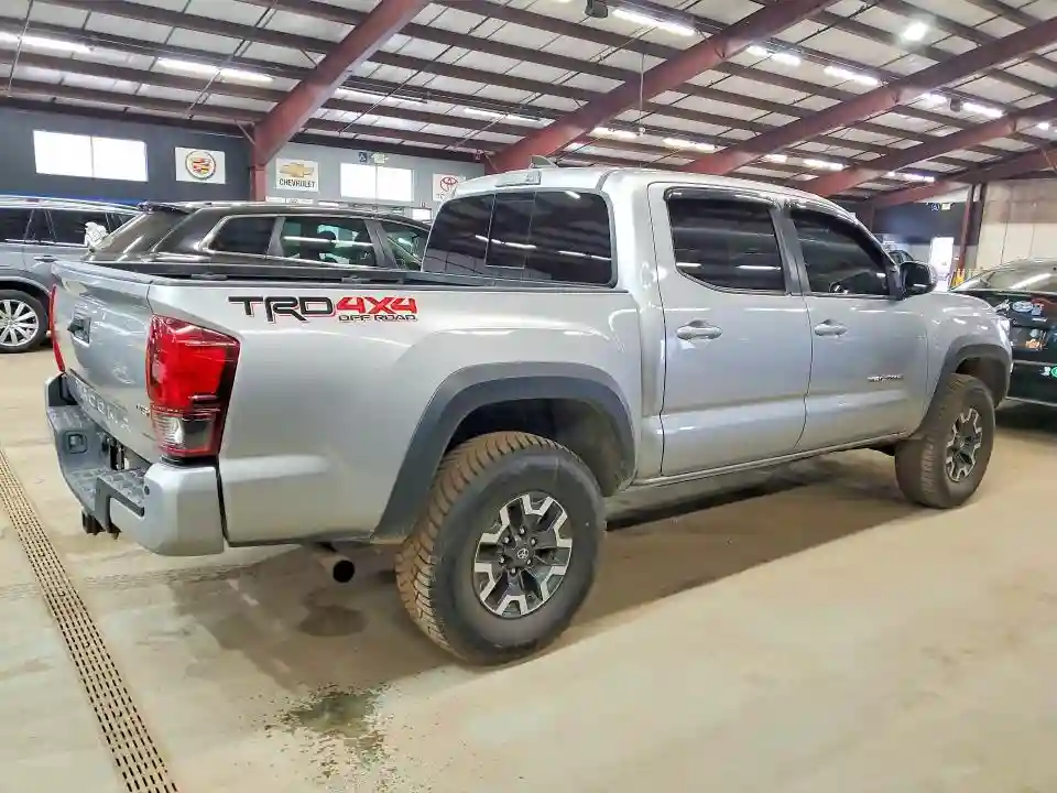 3TMCZ5AN1KM229457 2019 TOYOTA TACOMA-2