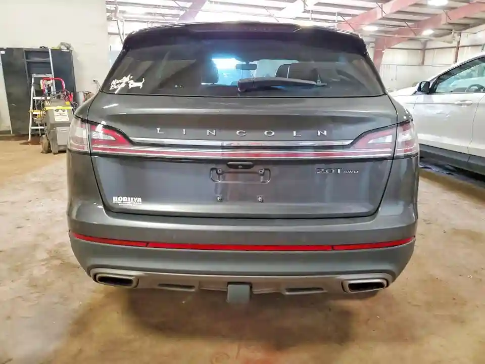 2LMPJ8L96KBL57401 2019 LINCOLN NAUTILUS-5