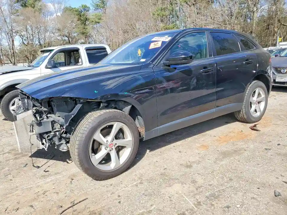 SADCJ2FXXKA601783 2019 JAGUAR F-PACE-0