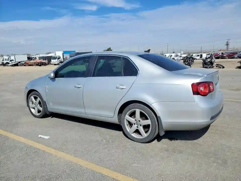 3VWAL8AJ1AM031772 2010 VOLKSWAGEN JETTA-1