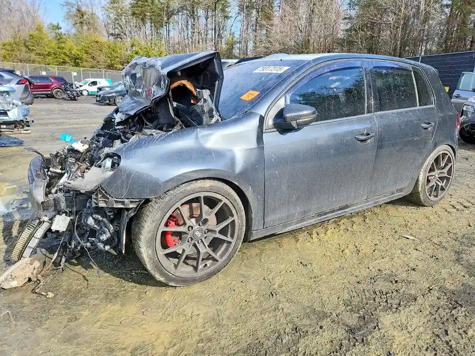 WVWHD7AJ0DW024518 2013 VOLKSWAGEN GTI-0