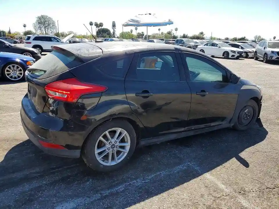 1FADP3K27JL287548 2018 FORD FOCUS-2