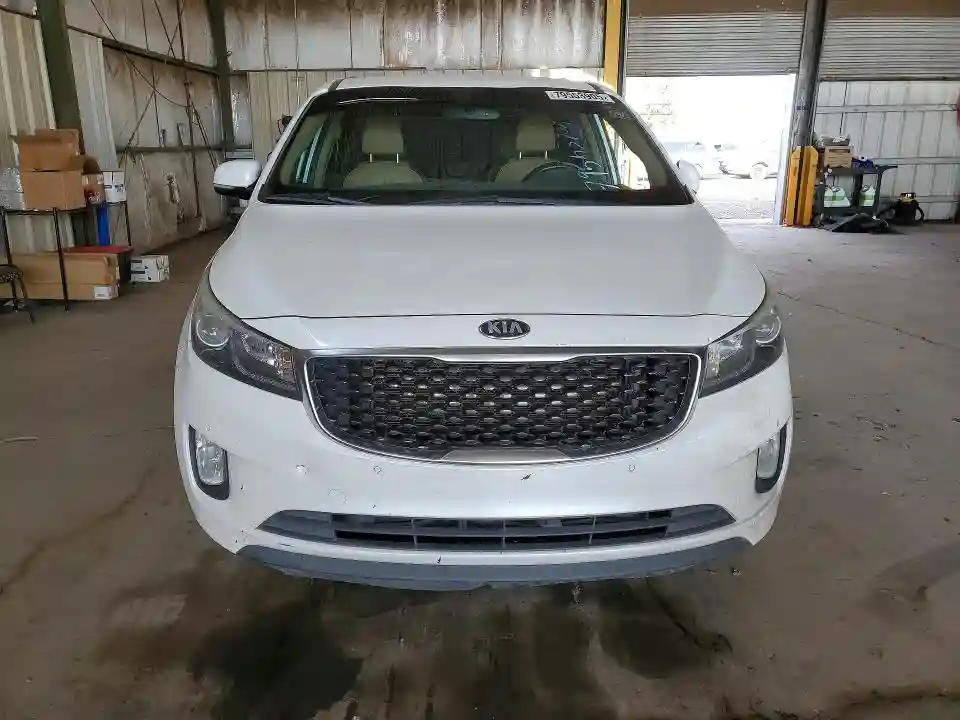 KNDMC5C16J6380728 2018 KIA SEDONA-4