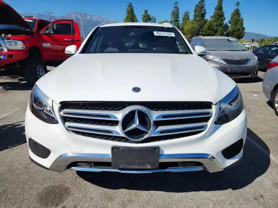 WDC0G4JB0KF641663 2019 MERCEDES-BENZ GLC-CLASS-4