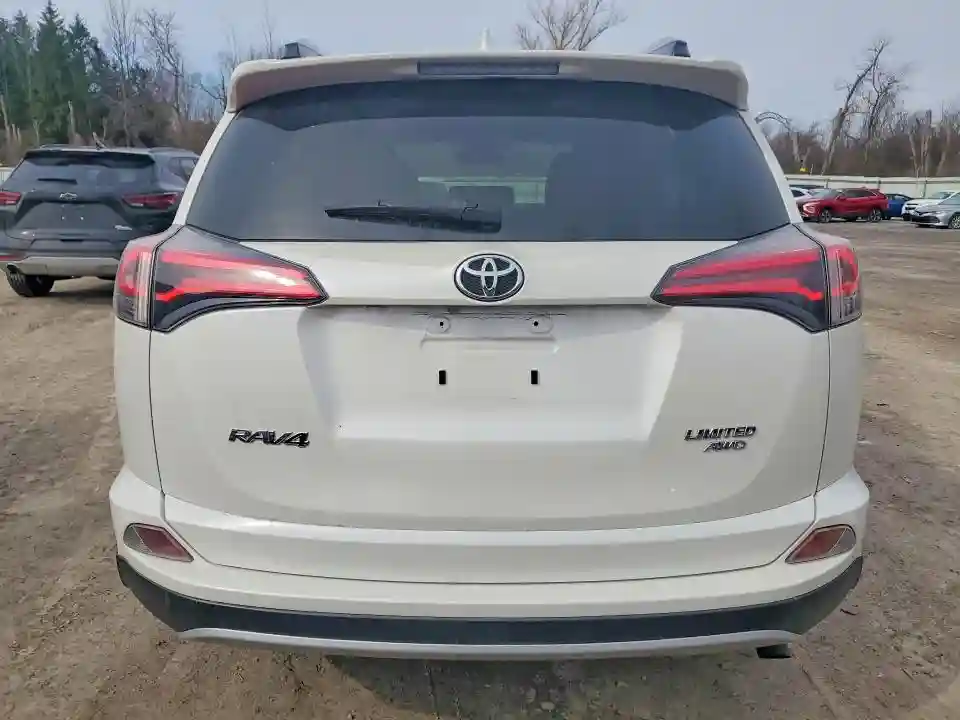 JTMDFREV9HJ169982 2017 TOYOTA RAV4-5