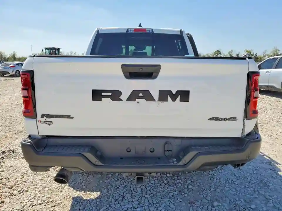 1C6SRFLP3SN534567 2025 RAM 1500-5