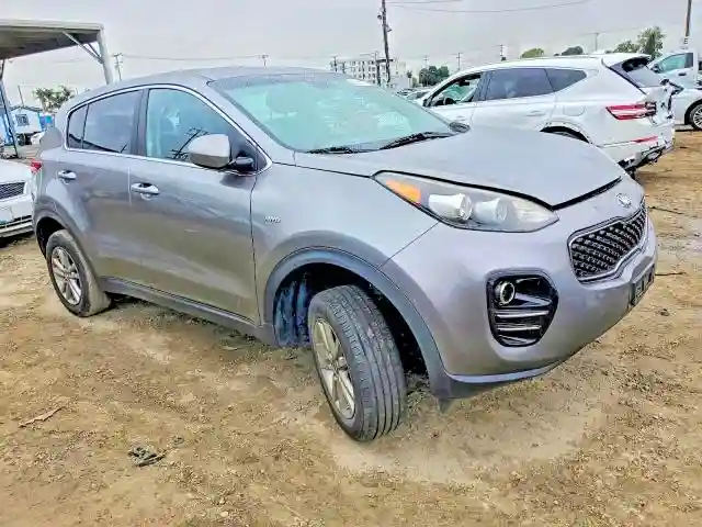 KNDPMCAC3H7178484 2017 KIA SPORTAGE-3