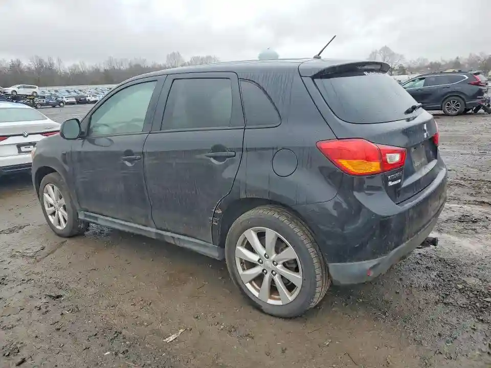 4A4AR3AU3DE006261 2013 MITSUBISHI OUTLANDER-1