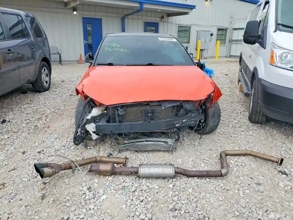 KMHTH6AB0KU015825 2019 HYUNDAI VELOSTER-4