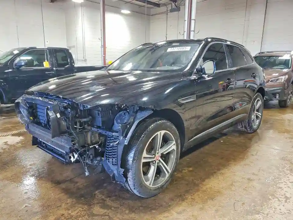 SADCX2GX6LA644161 2020 JAGUAR F-PACE-0