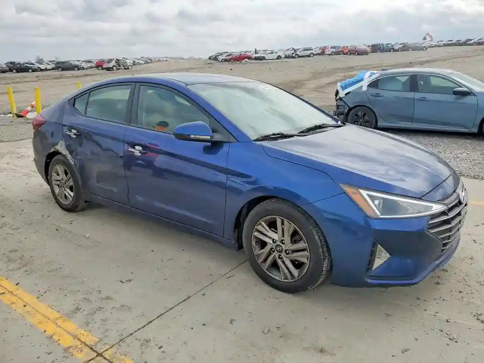 5NPD84LF8LH546540 2020 HYUNDAI ELANTRA-3