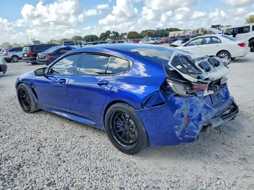 WBSGV0C09NCJ55155 2022 BMW M8-1