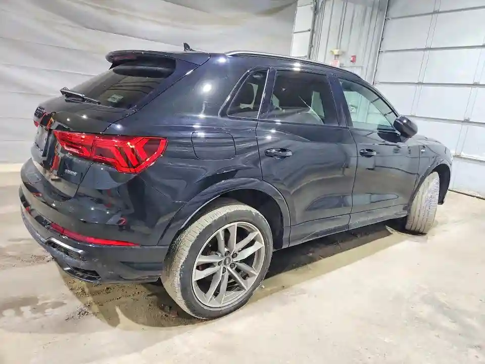 WA1EECF36N1148112 2022 AUDI Q3-2