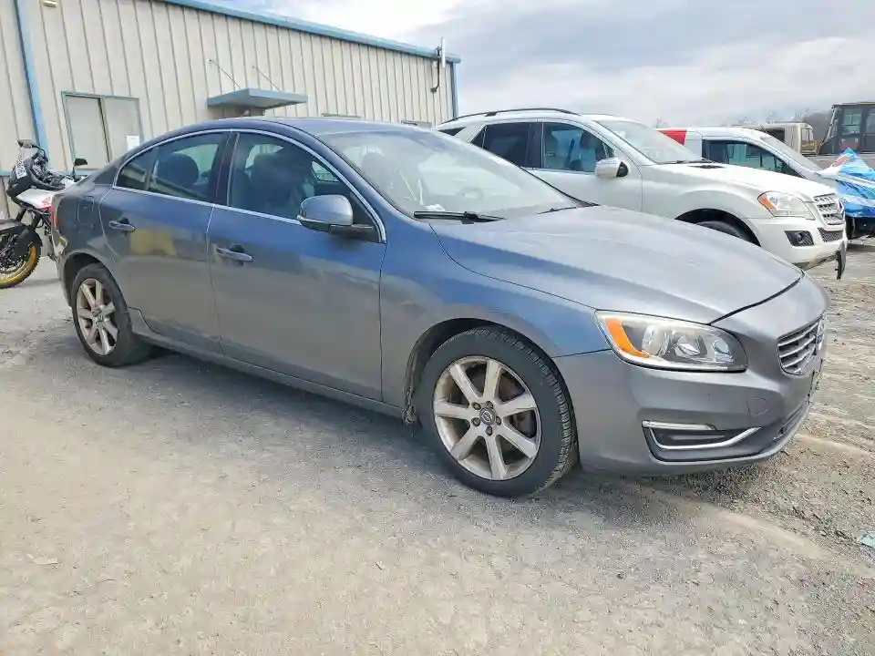 YV126MFK6G2393471 2016 VOLVO S60-3
