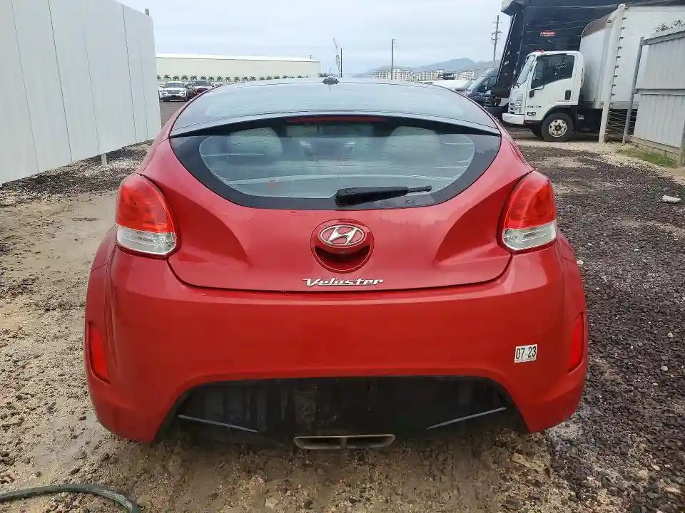 KMHTC6AD9DU088212 2013 HYUNDAI VELOSTER-5