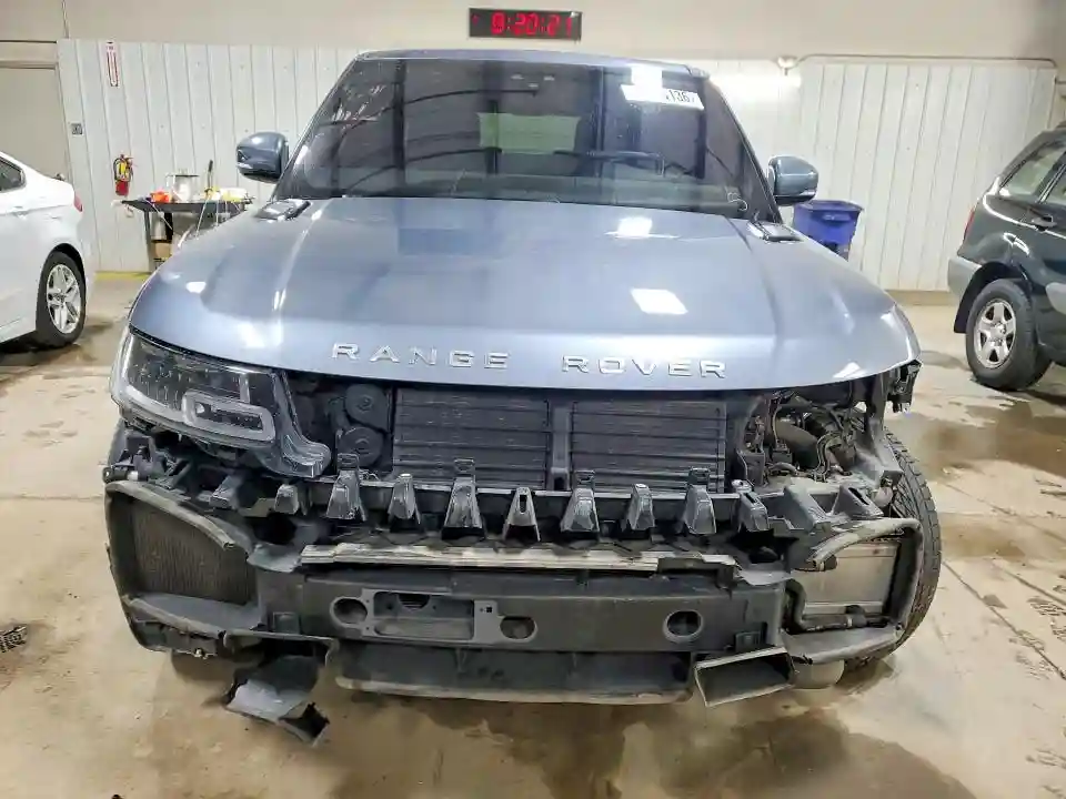 SALWG2RK7JA697287 2018 LAND ROVER RANGEROVER-4