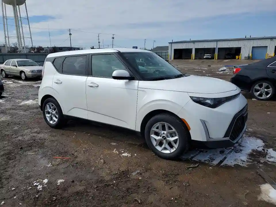 KNDJ23AU6S7940332 2025 KIA SOUL-3