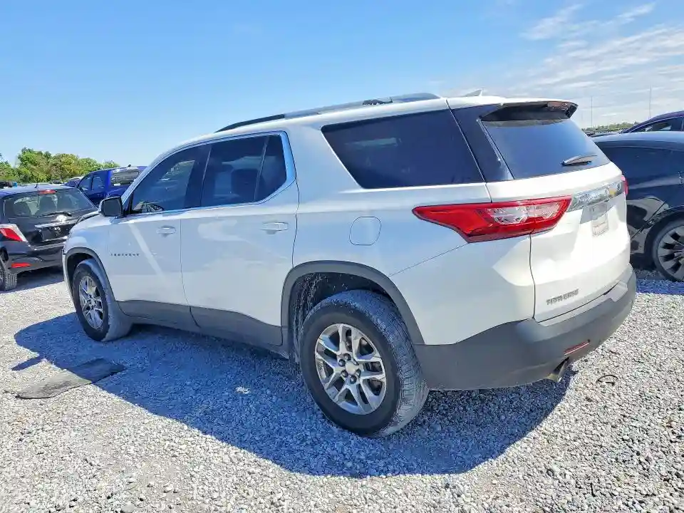 1GNERGKW6JJ250352 2018 CHEVROLET TRAVERSE-1