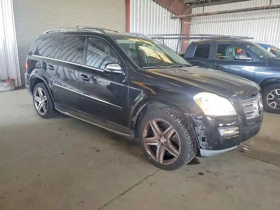 4JGBF8GE9AA584266 2010 MERCEDES-BENZ GL 550 4MA-3