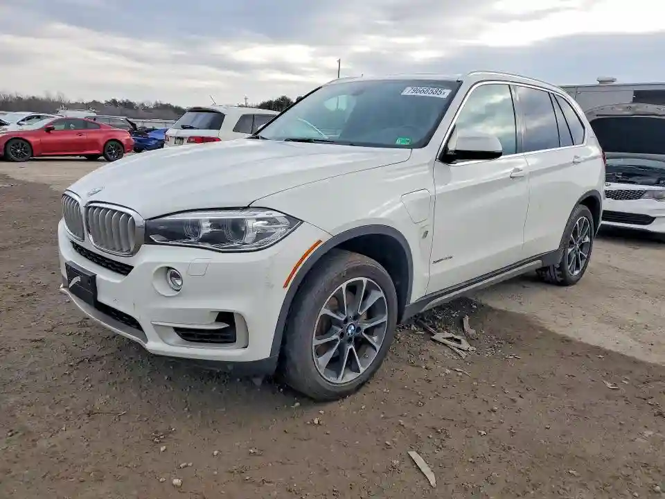 5UXKT0C3XH0V95827 2017 BMW X5-0