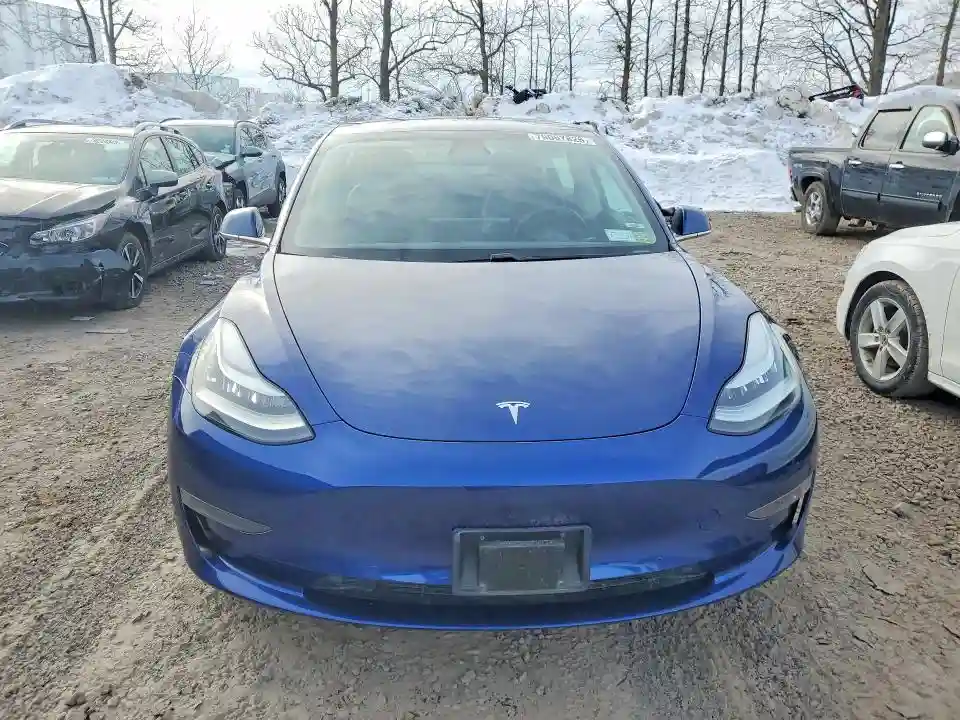 5YJ3E1EB3LF620443 2020 TESLA MODEL 3-4