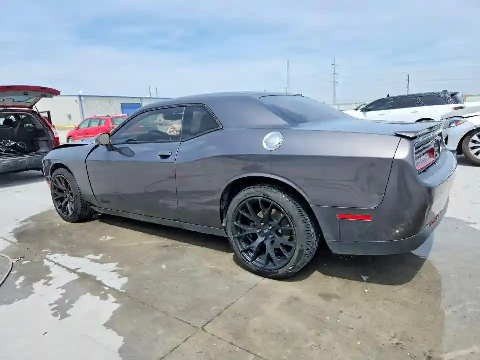 2C3CDZAG6GH329992 2016 DODGE CHALLENGER-1