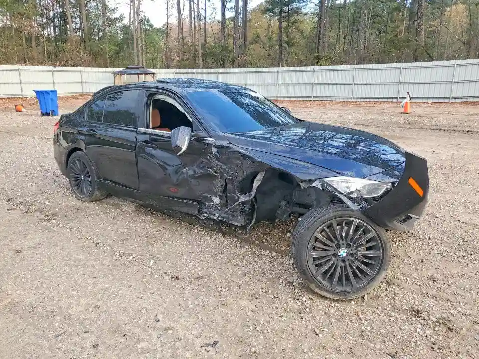 WBA3A9C59FK472682 2015 BMW 3 SERIES-3