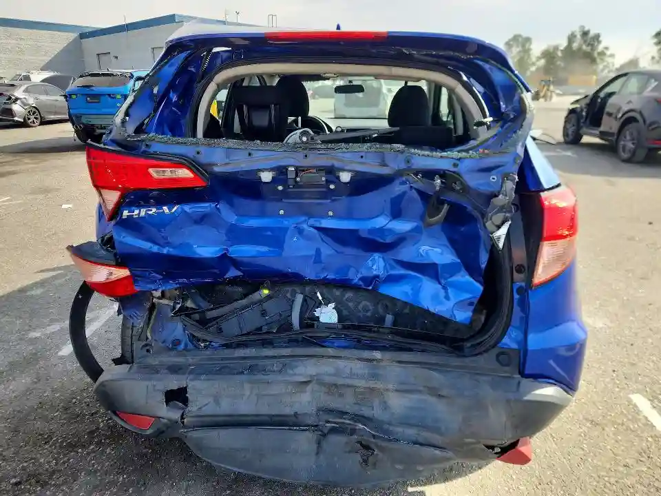 3CZRU5H3XJM717635 2018 HONDA HR-V-5