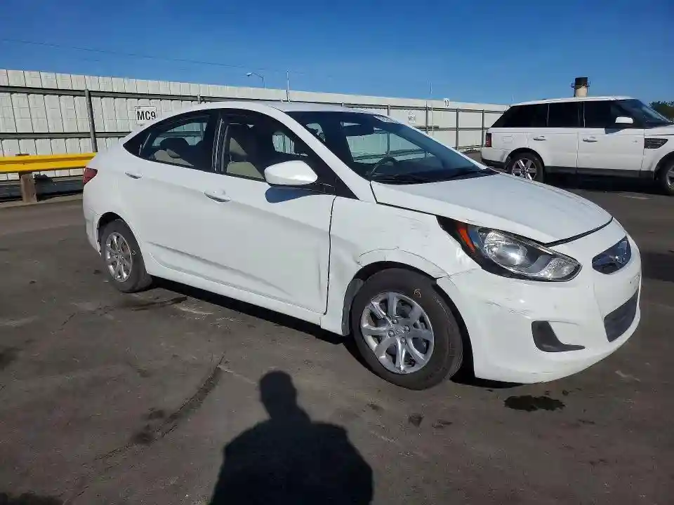 KMHCT4AEXEU713974 2014 HYUNDAI ACCENT-3