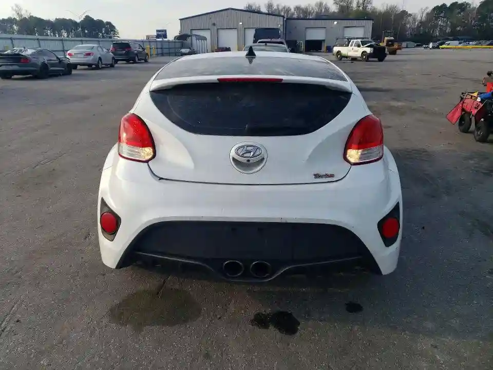 KMHTC6AE4GU297421 2016 HYUNDAI VELOSTER-5