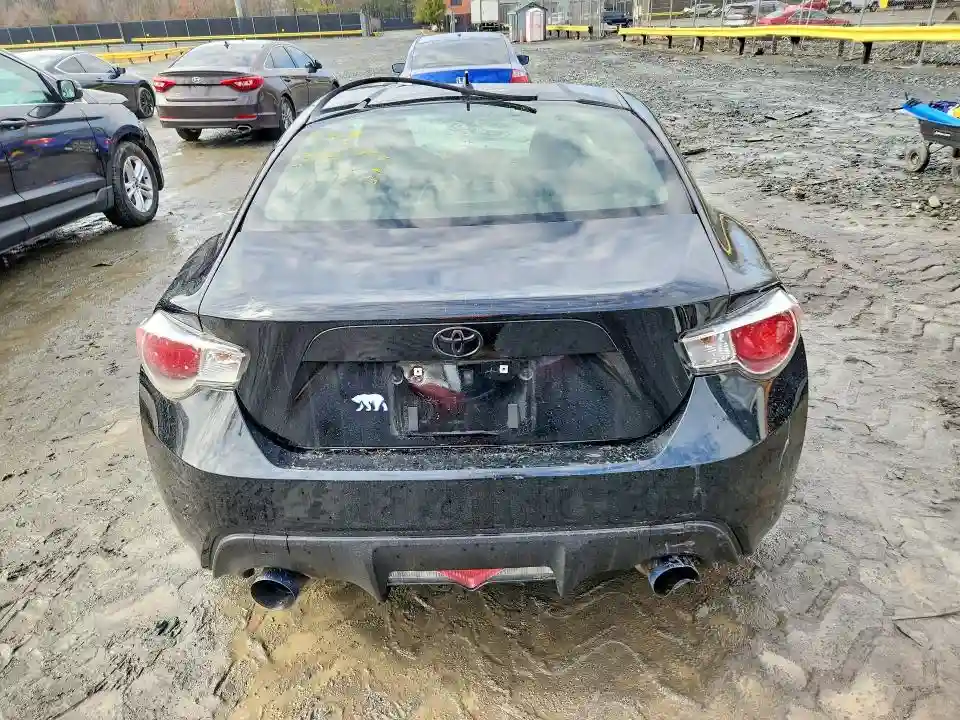 JF1ZNAA11D2707775 2013 SCION FRS-5